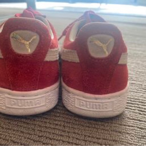 Puma Sneakers - Size 7 - Picture 4 of 6